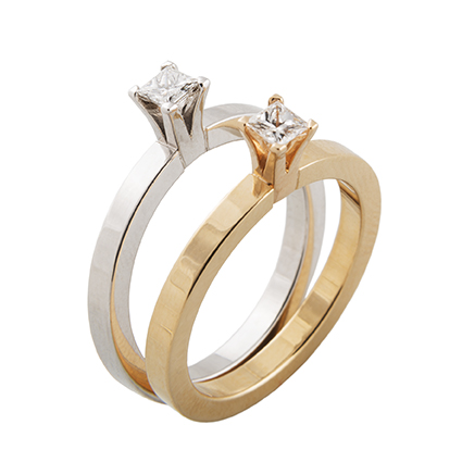 two-rings-gold-whitegold-diamonds-ringmodell