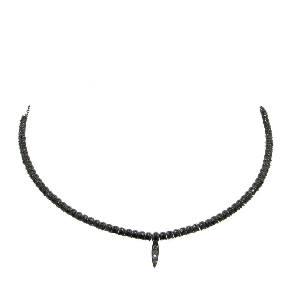 Halsband från Casato.
