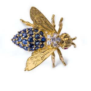 smycke i form av insekt