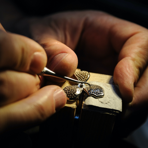 Juvelfattare smyckesutbildning