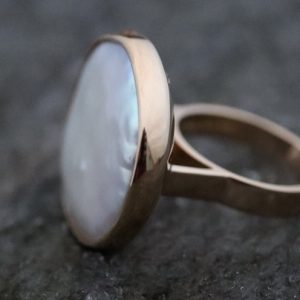 ring med knappärla