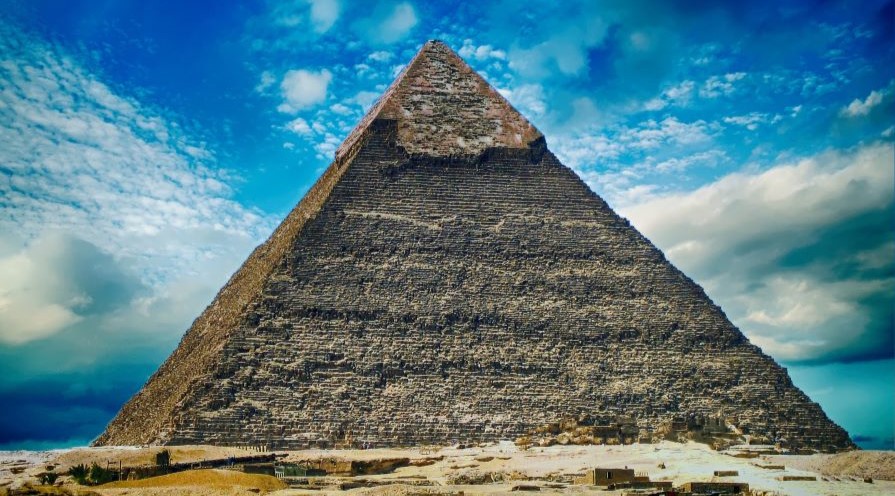 stor pyramid - fakta om guld