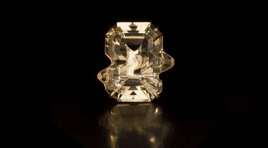 Ring i 18k guld med citrin.