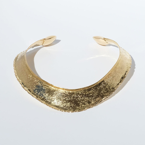 Halssmycke i 18k guld av Claës Giertta