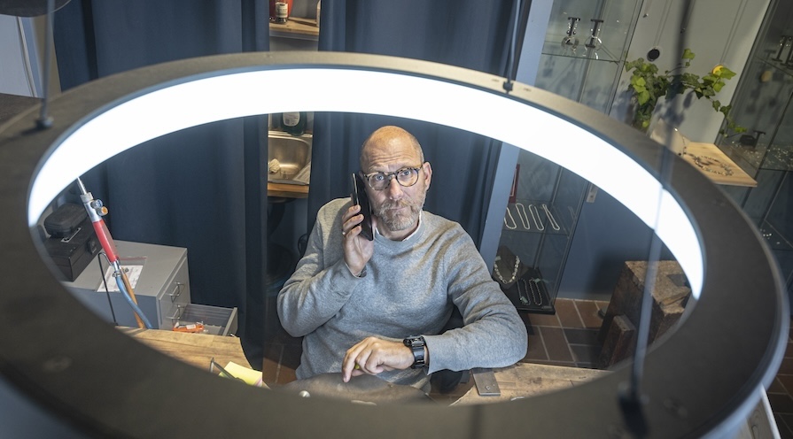 guldsmed som skapat fantomenringarna