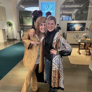 Annika Ekström och Anette Roxnäs på Juvelstudion