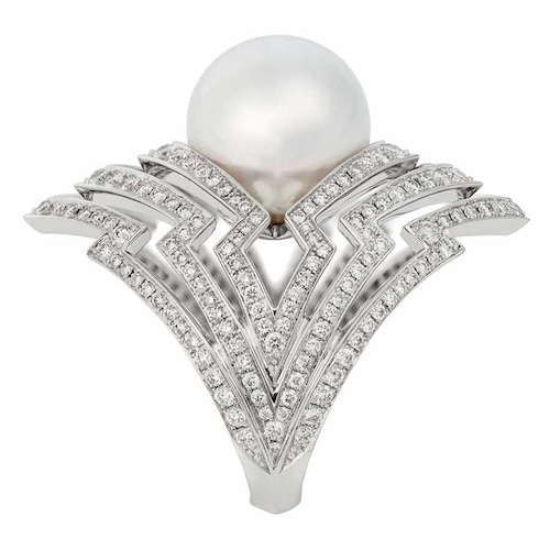 ring med pärla av Stephen Webster